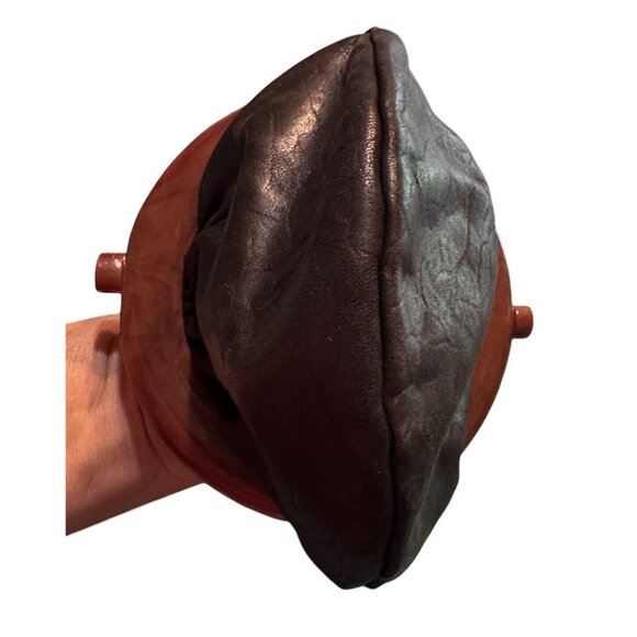 Vintage Budd Leather Coin Purse Lucite Frame & Satin Lining - Picture 6 of 6